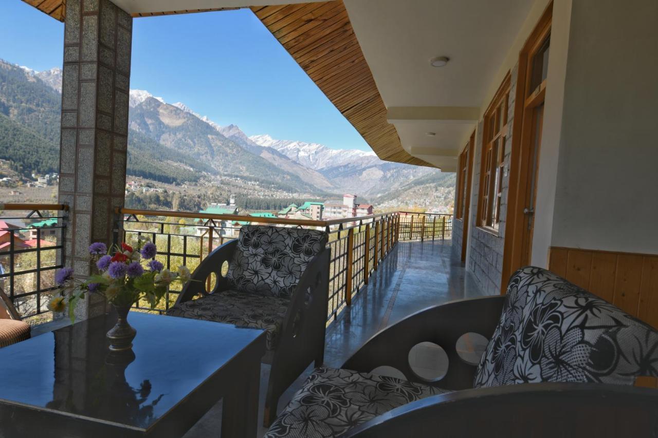 Hotel Aastha Regency Manali (Himachal Pradesh)